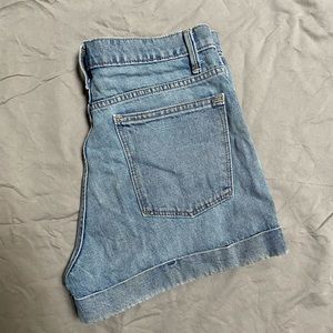 High rise Gap Jean shorts